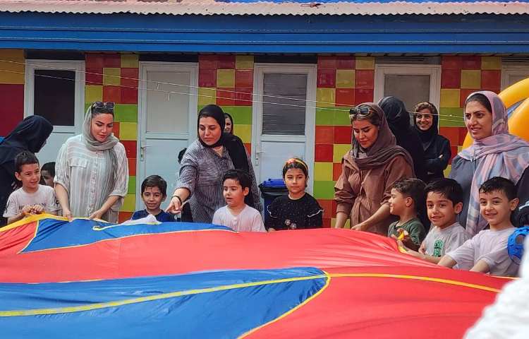 اردوی تابستانی (دنیایِ کف و شادی) 17