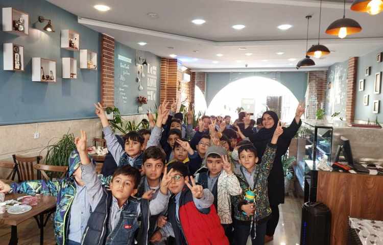 اردوی تفریحی آبان (صبحانه دوستانه) به مناسبت روز دانش آموز 17