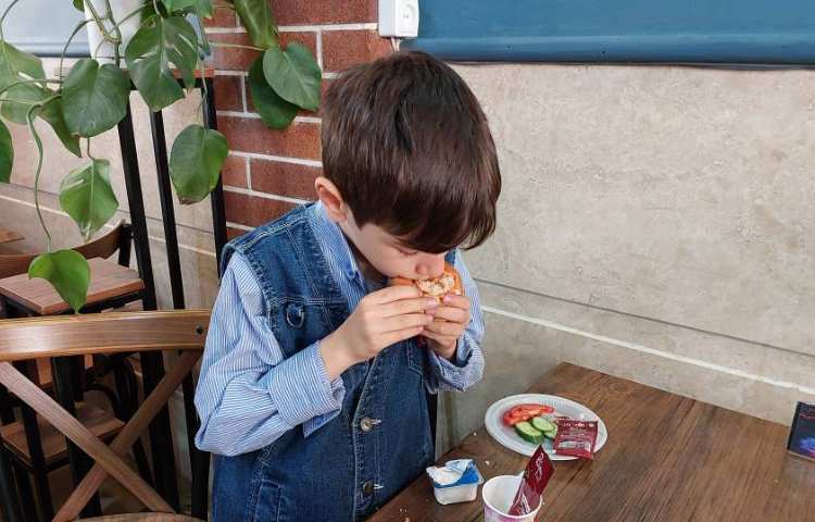 اردوی تفریحی آبان (صبحانه دوستانه) به مناسبت روز دانش آموز 45