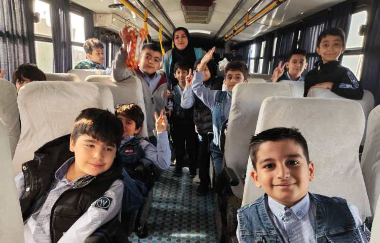 اردوی تفریحی آبان (کاربازیای باغ کتاب) به مناسبت روز دانش آموز 16