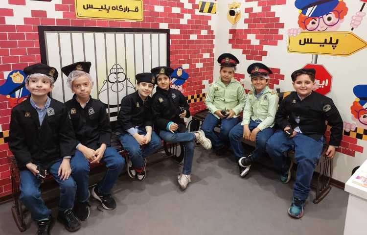 اردوی تفریحی آبان (کاربازیای باغ کتاب) به مناسبت روز دانش آموز 30