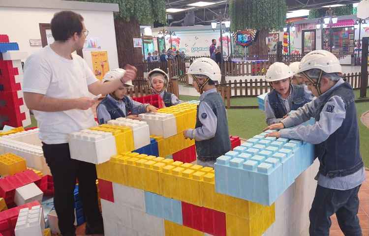 اردوی تفریحی آبان (کاربازیای باغ کتاب) به مناسبت روز دانش آموز 8