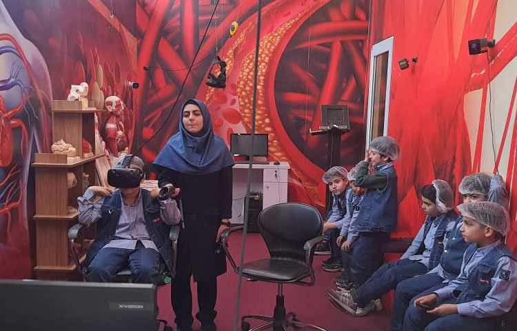 اردوی تفریحی آبان (کاربازیای باغ کتاب) به مناسبت روز دانش آموز 9