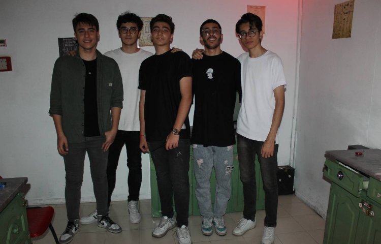 اردوی تفریحی اتاق فرار پایه یازدهم 4