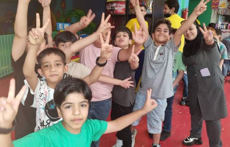 :اردوی تفریحی سرزمین عجایب، پایه سوم 15