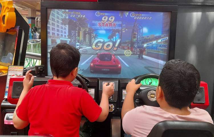 :اردوی تفریحی سرزمین عجایب، پایه سوم 3