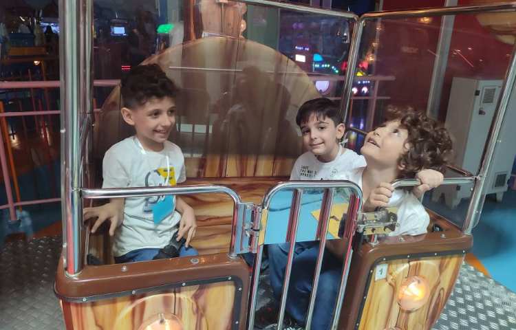 اردوی تفریحی شهربازی 2