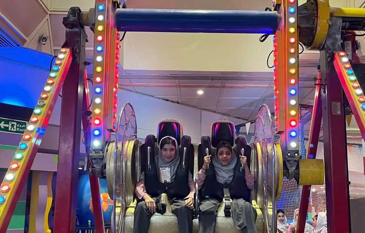 اردوی تفریحی 13