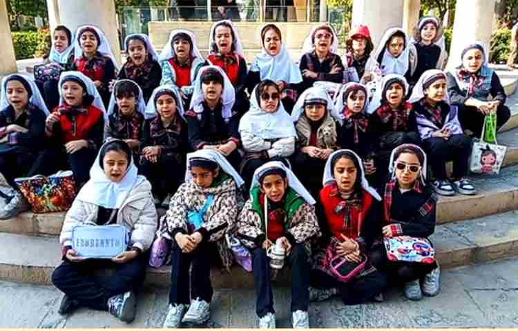 اردوی حافظیه دانش آموزان عزیز دبستان دخترانه پرتوعلوی شیراز 1