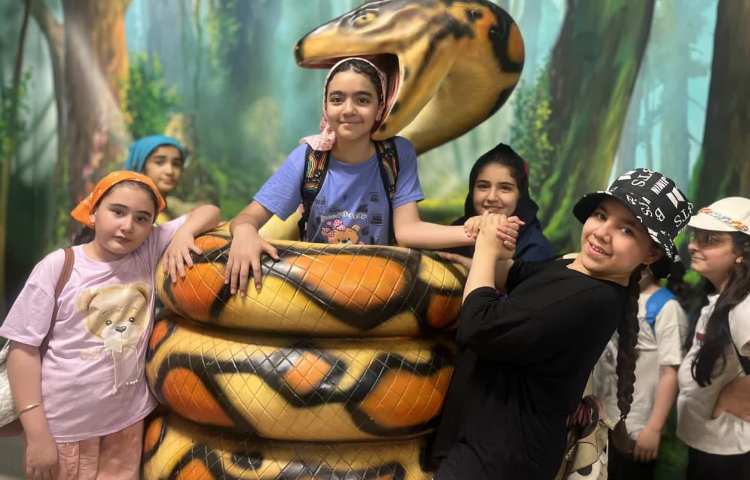 اردوی خانه وارونه 11