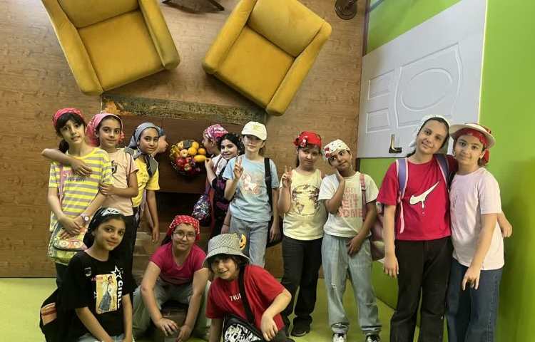 اردوی خانه وارونه 16