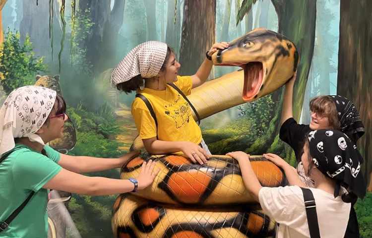 اردوی خانه وارونه 2