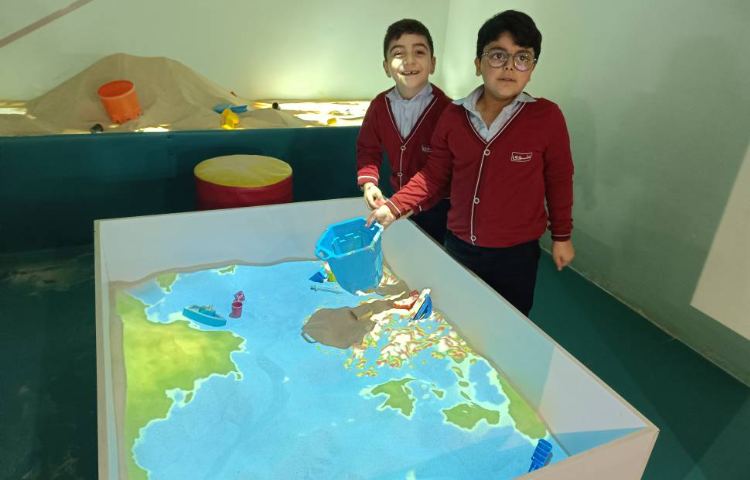 اردوی دانش‌آموزان مریخ 1 (ربوکیدز ) 4