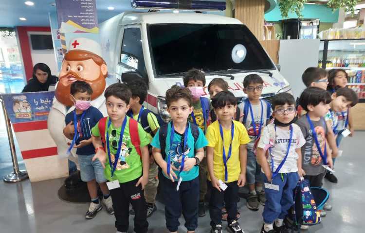 اردوی دکتر لند 2