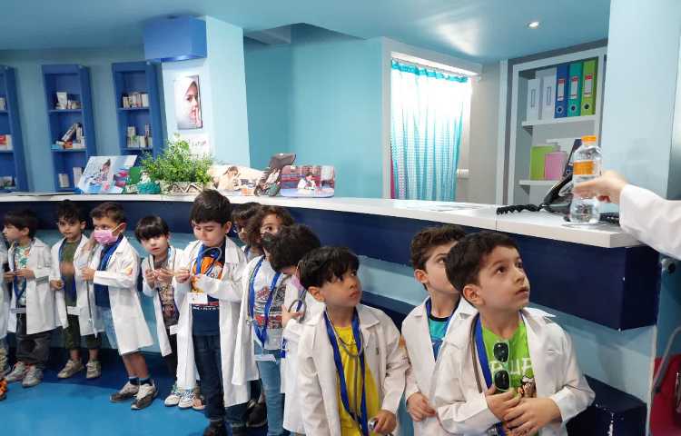 اردوی دکتر لند 6