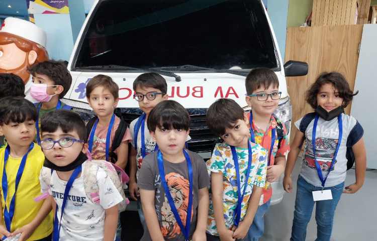 اردوی دکتر لند 8