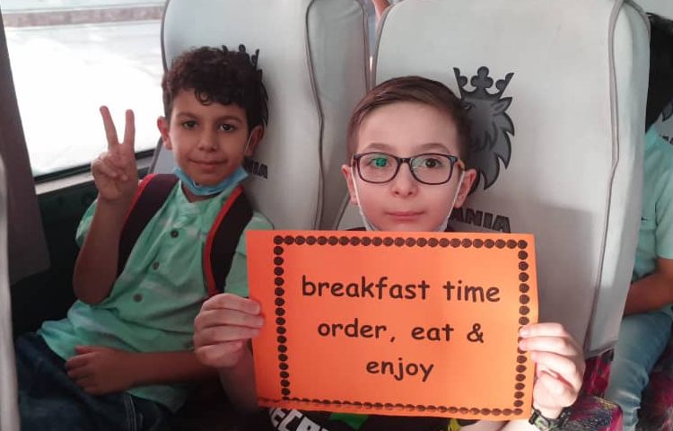 :اردوی زبانی(صبحانه)، کافه بارزیل، کلاس زمین و مریخ 8