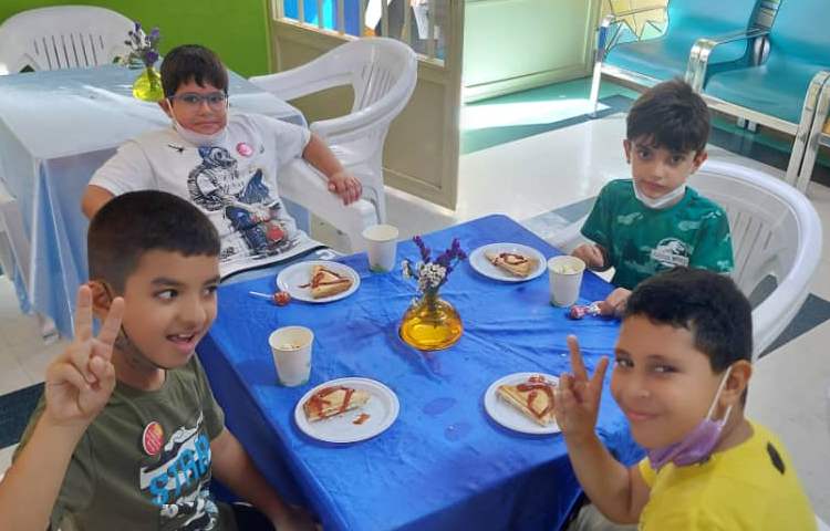 اردوی زبانی شاد و مهیج دوره اول 1