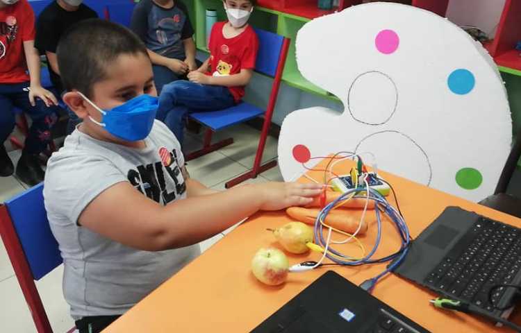 اردوی زبانی شاد و مهیج دوره اول 14