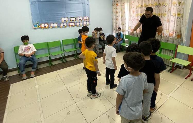 اردوی زبانی شاد و مهیج دوره اول 4