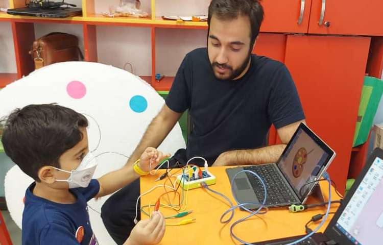 اردوی زبانی شاد و مهیج دوره اول 4