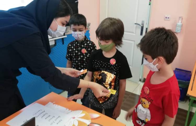 اردوی زبانی شاد و مهیج دوره اول 8