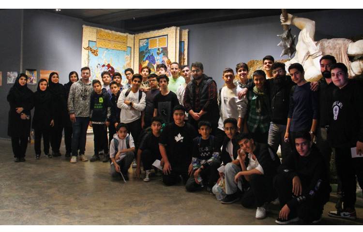 اردوی زبان انگلیسی بازدید برج میلاد (سرزمین افسانه ها) 4