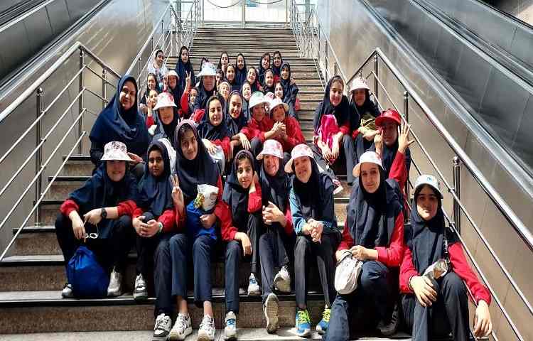 اردوی سرزمین افسانه ها (برج میلاد) 1