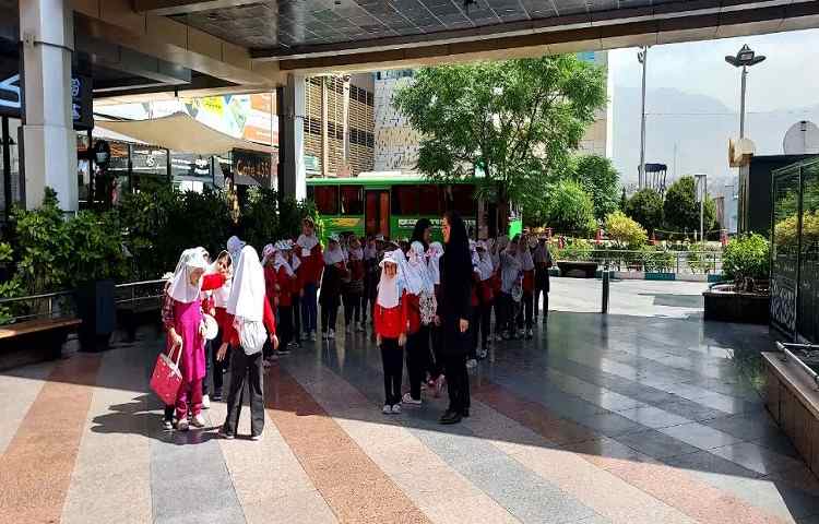 اردوی سرزمین افسانه ها (برج میلاد) 5