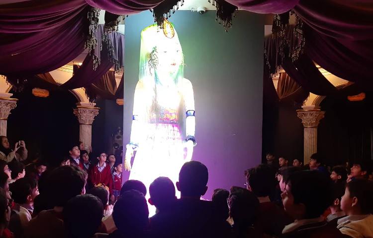 اردوی سرزمین افسانه ها 1