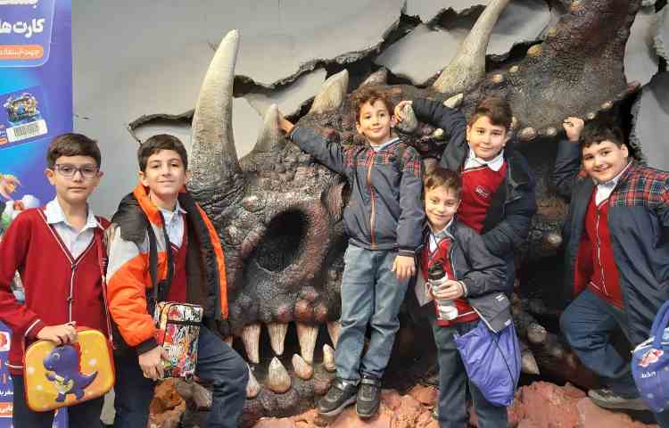 اردوی سرزمین افسانه ها 9