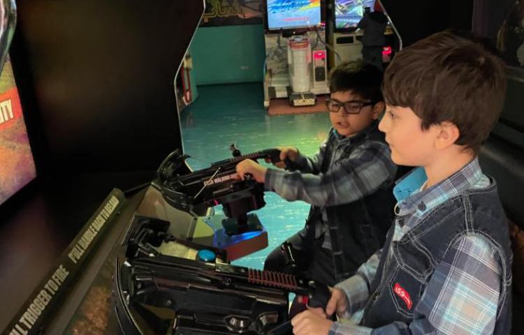 :اردوی سرزمین عجایب، تیراژه غرب، پایه سوم 11