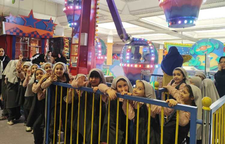 اردوی سرزمین عجایب 14