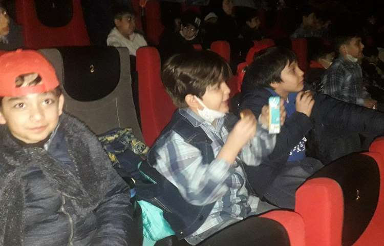 اردوی سینمای کوروش دانش آموزان سوم تا ششم دبستان علوی 5