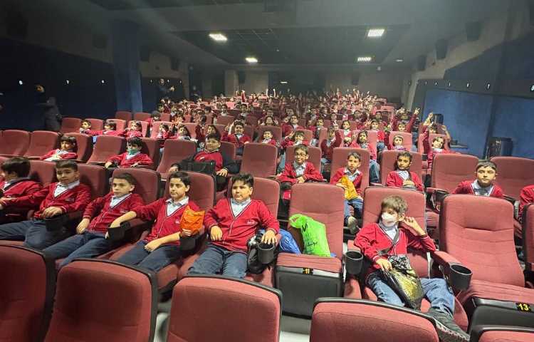 اردوی سینما 9