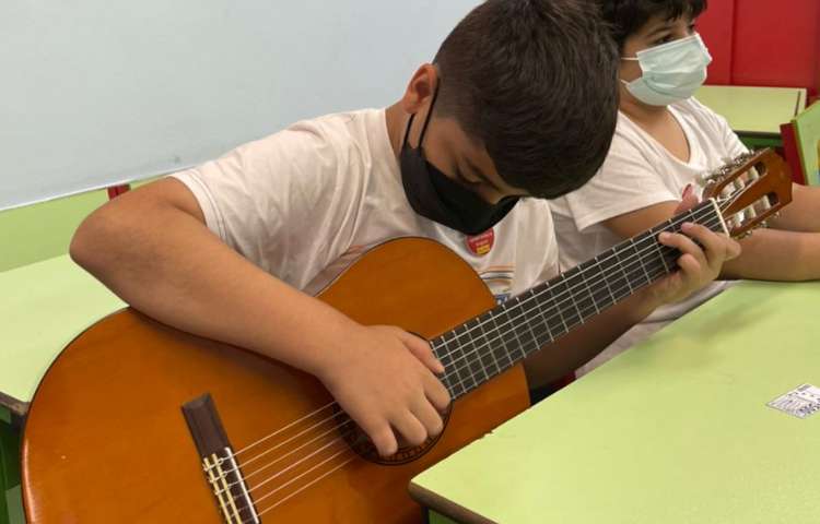 اردوی شاد زبانی دوره دوم دبستان علوی 3