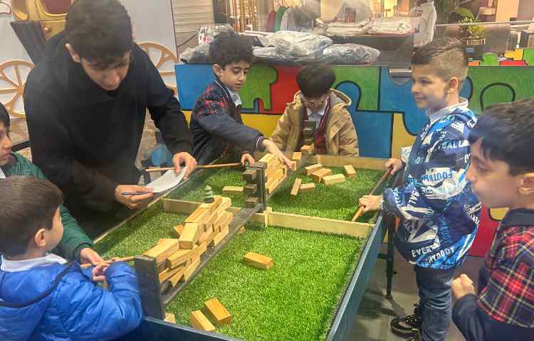 اردوی شاد و هیجان انگیز آکادمی بازی و خلاقیت سندی 1