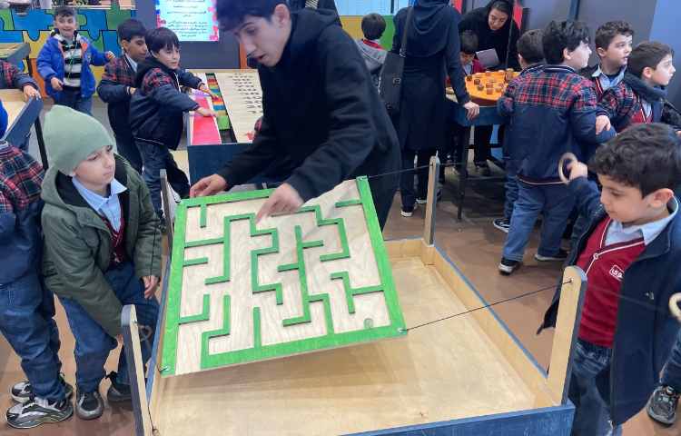 اردوی شاد و هیجان انگیز آکادمی بازی و خلاقیت سندی 13