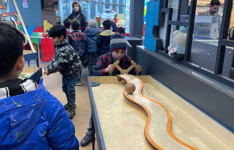 اردوی شاد و هیجان انگیز آکادمی بازی و خلاقیت سندی 14