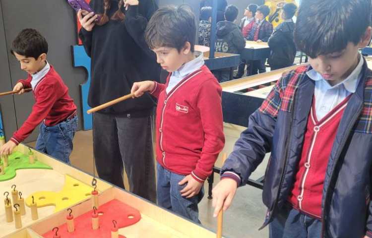 اردوی شاد و هیجان انگیز آکادمی بازی و خلاقیت سندی 16