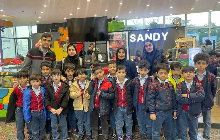 اردوی شاد و هیجان انگیز آکادمی بازی و خلاقیت سندی 18