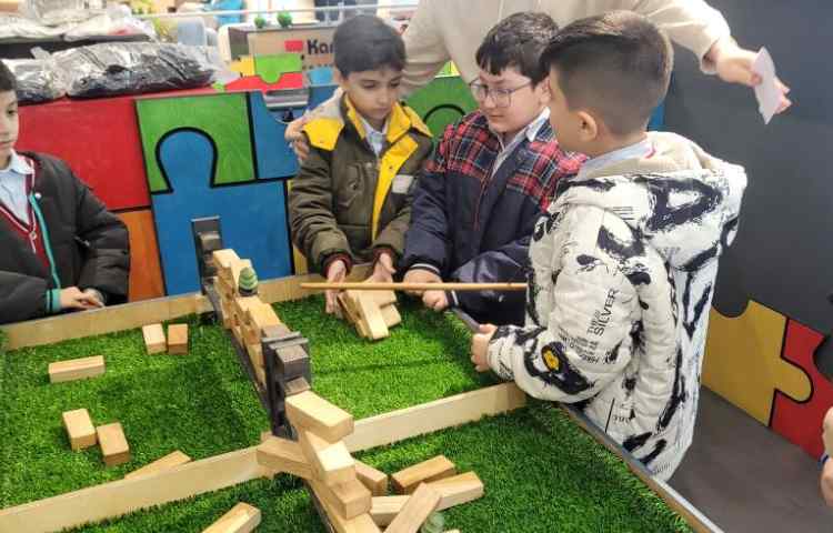 اردوی شاد و هیجان انگیز آکادمی بازی و خلاقیت سندی 19