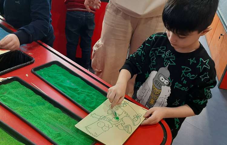 اردوی شاد و هیجان انگیز آکادمی بازی و خلاقیت سندی 19