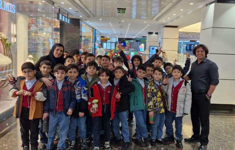 اردوی شاد و هیجان انگیز آکادمی بازی و خلاقیت سندی 37