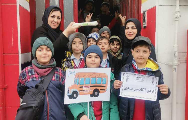 اردوی شاد و هیجان انگیز آکادمی بازی و خلاقیت سندی 39