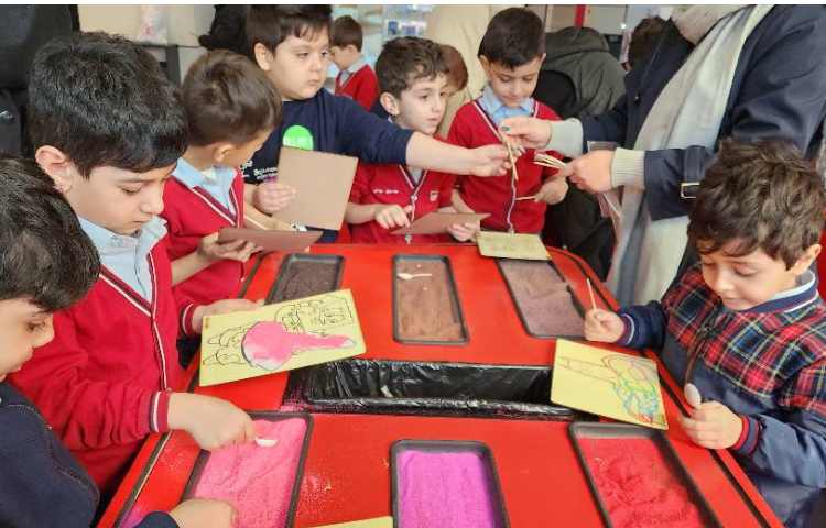 اردوی شاد و هیجان انگیز آکادمی بازی و خلاقیت سندی 8