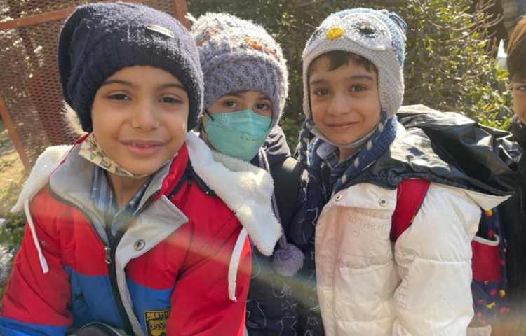 اردوی شهربازی سرزمین عجایب دانش آموزان دبستان علوی 14