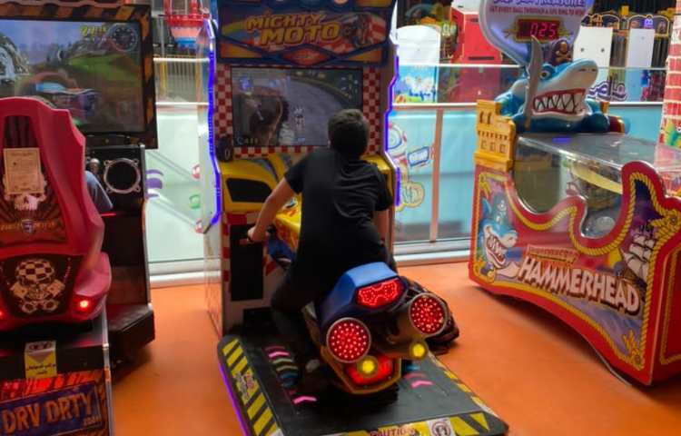 اردوی شهربازی سیوان سنتر 2