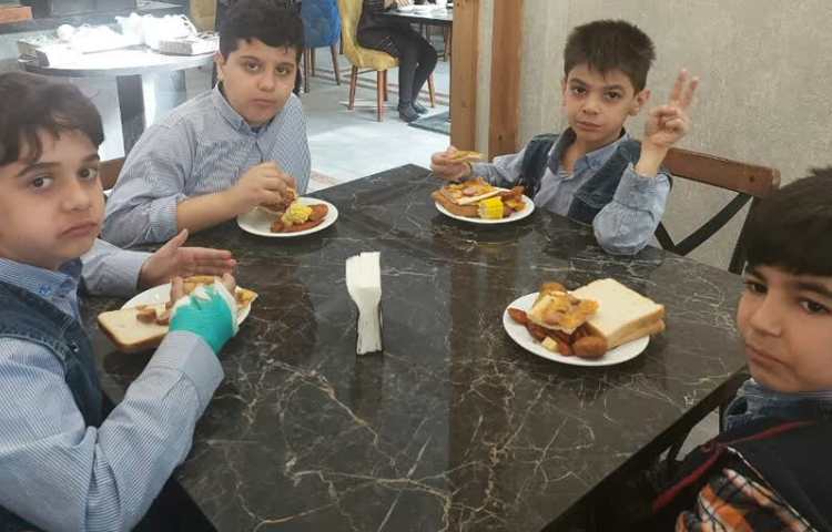 اردوی صبحانه هتل اورین 10