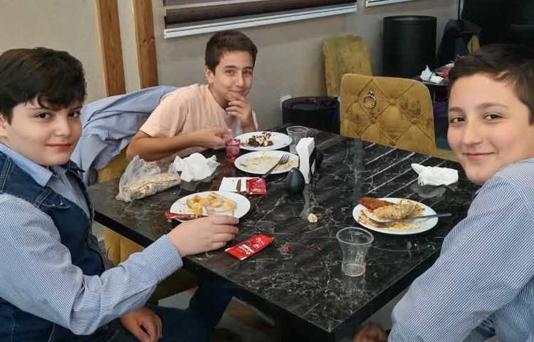 اردوی صبحانه هتل اورین 3